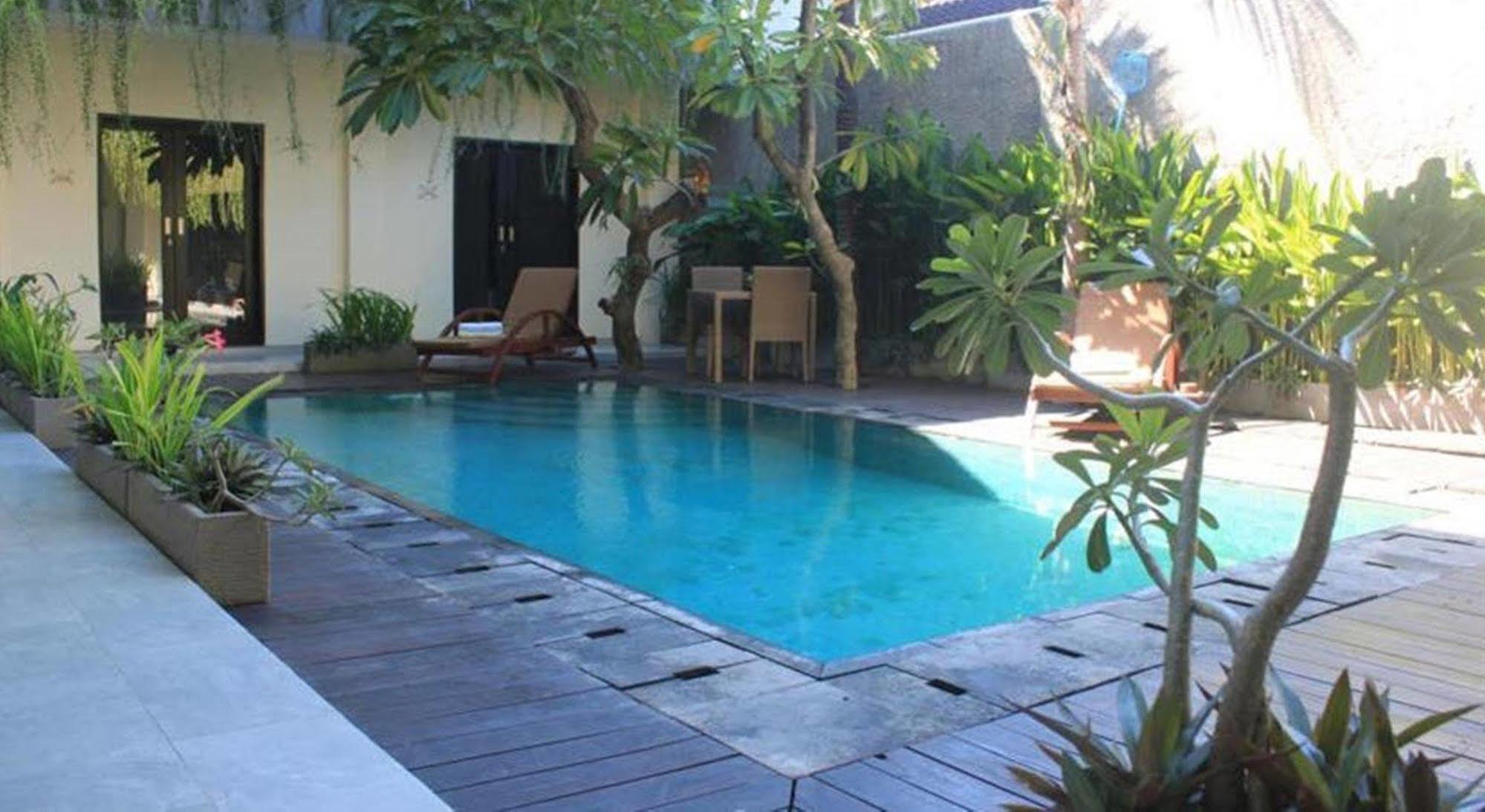 Zuk Hotel Legian Εξωτερικό φωτογραφία